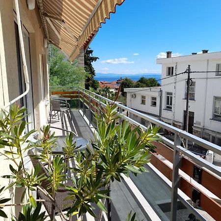 Apartments Orange ロヴラン エクステリア 写真