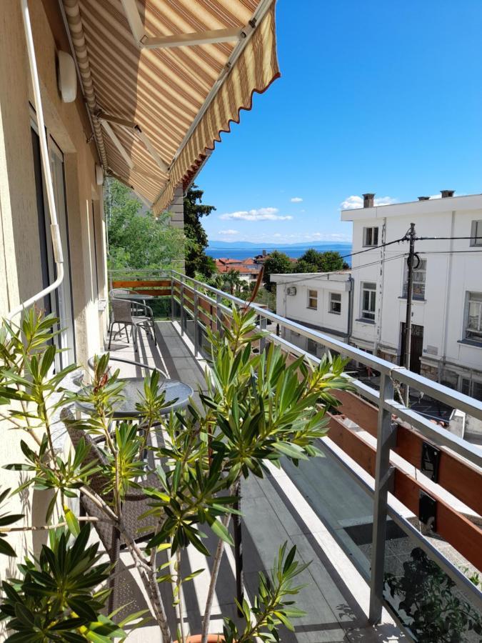 Apartments Orange ロヴラン エクステリア 写真